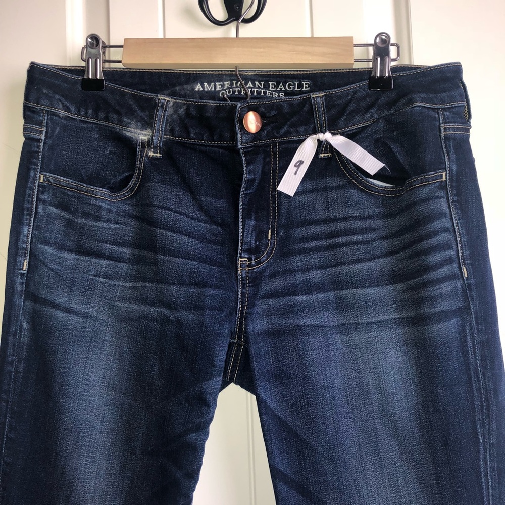 AMERICAN EAGLE JEANS!